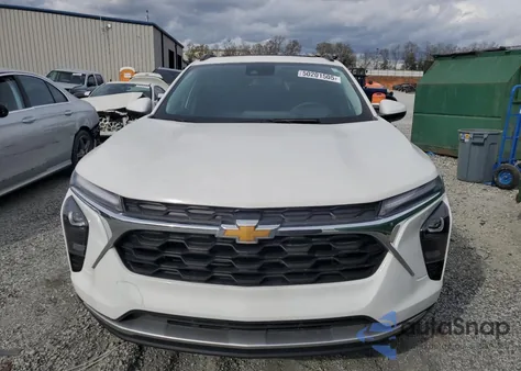 2024 Chevrolet Trax 1Lt z USA, uszkodzony, nr VIN KL77LHE21RC011547